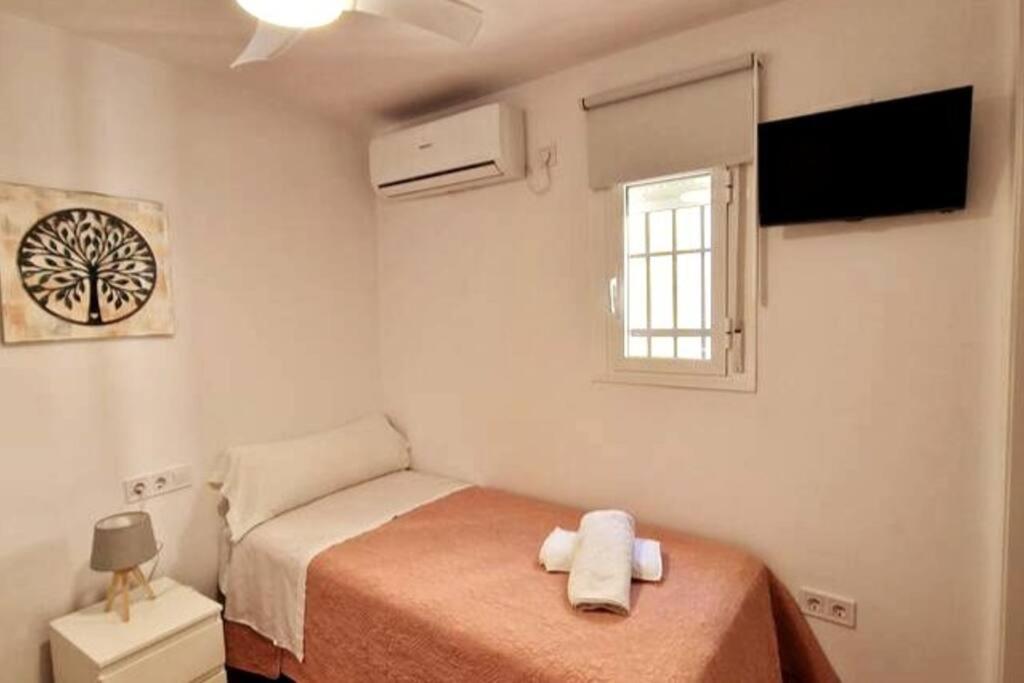 Moderno Apartamento Sevilla Zona Nervion. Wifi/Ac Exterior photo